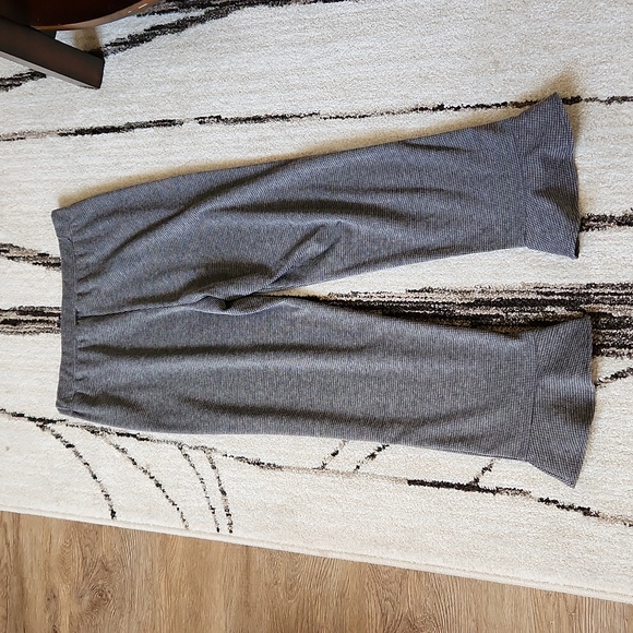 Lazy Sundays Houndstooth Stretchy 80s-Style Bell-Shaped Pants - Picture 5 of 6